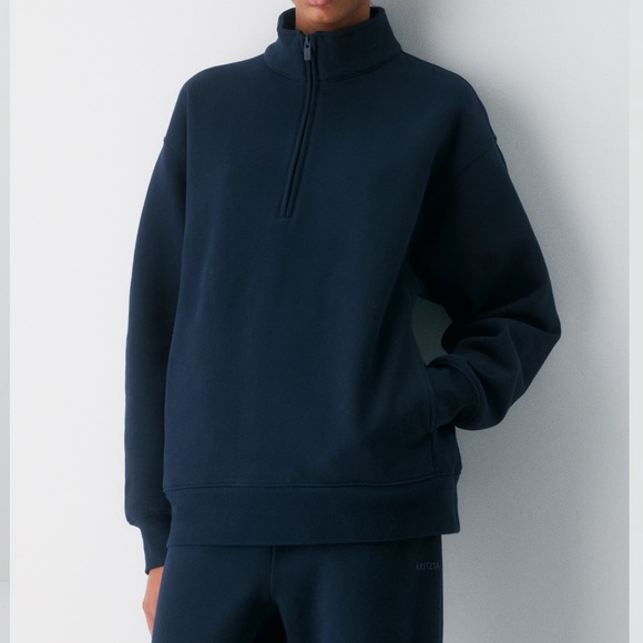 Aritzia Tops - Aritzia Cozy Sweatfleece boyfriend 1/2 zip